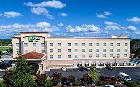 Holiday Inn Express Cookeville Tn